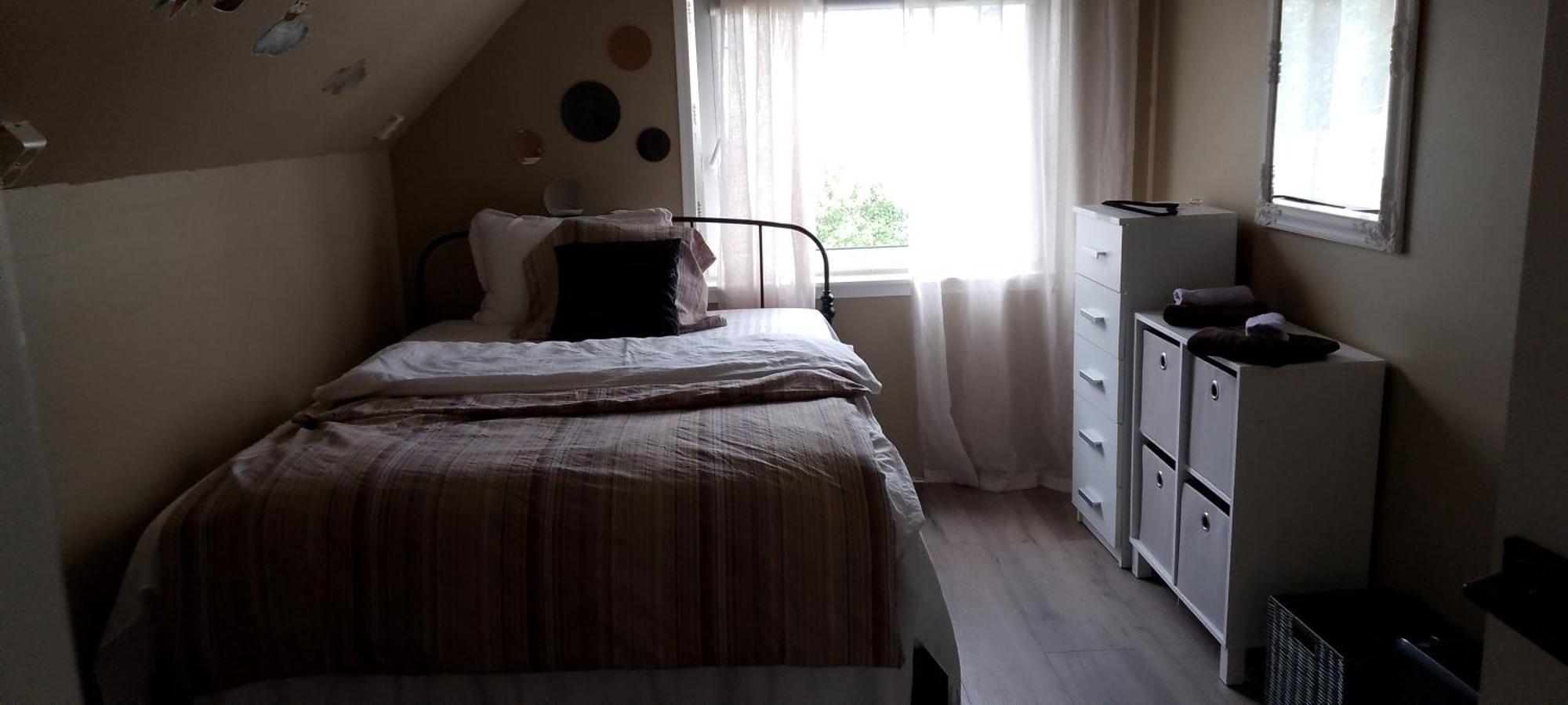 Gate 1 Bnb, 177 House Nr, Maloy Bed & Breakfast Room photo